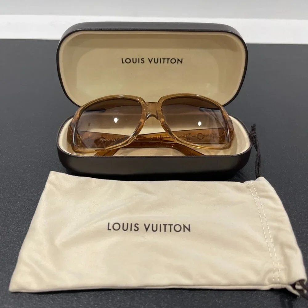Louis Vuitton Rare Handmade in France Sunglasses Brown (JB1305)